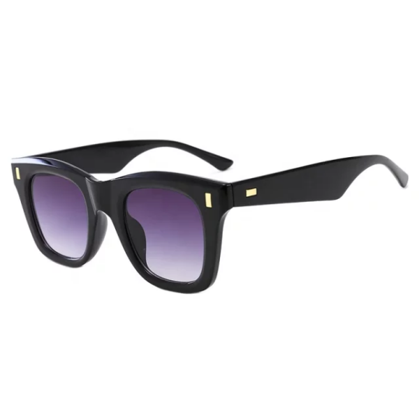 Black square sunglasses for men