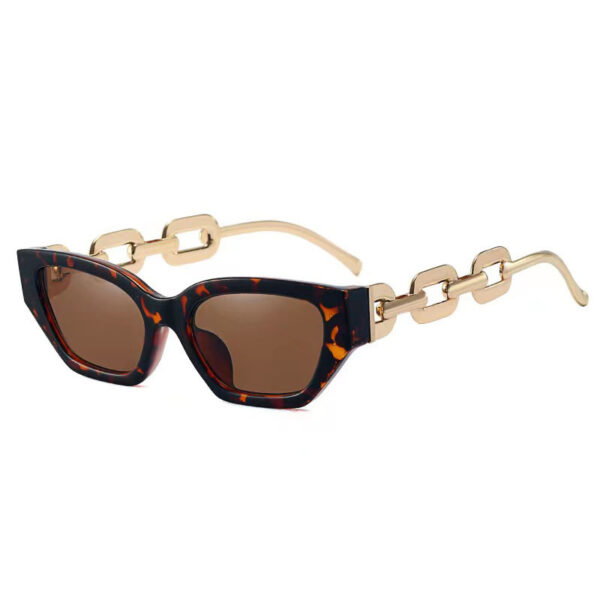 tortoise shell cat eye sunglasses for women with brown uv400 lenses and gold metal chain link temples